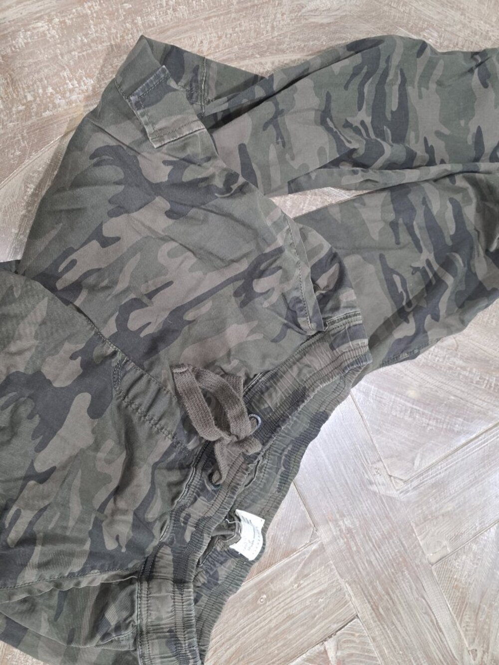 Sanctuary Camo Joggers Sz M